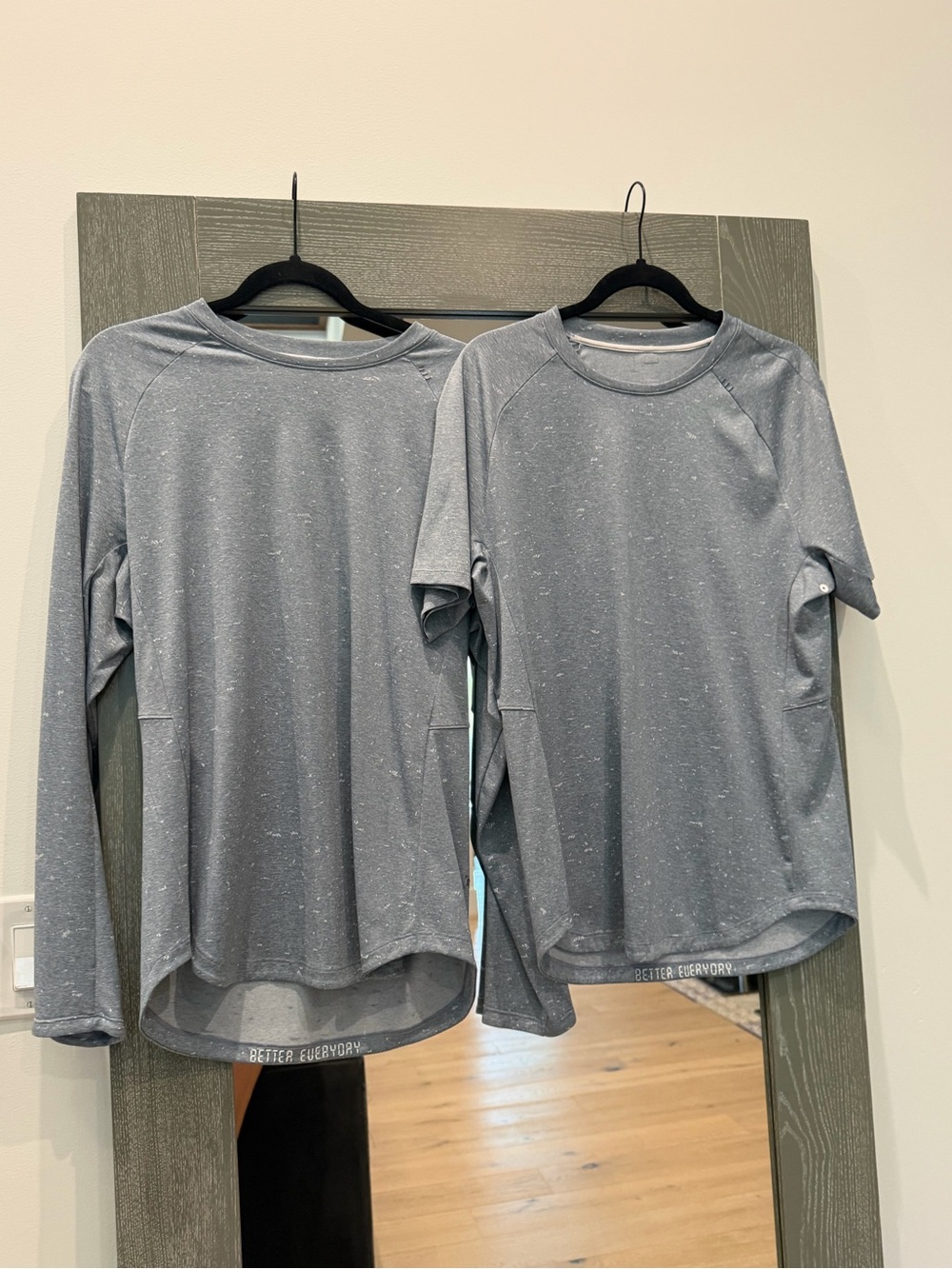 Lululemon | Heather Blue Gray Med Men’s Long & Short Sleeve Crew Tops Lot of 2